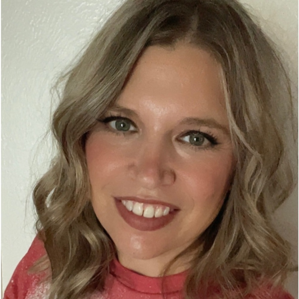Meet your Posher, Melanie